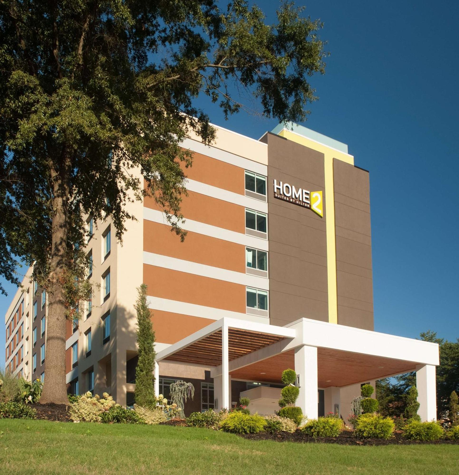 Home2 Suites By Hilton Atlanta Perimeter Center Exterior photo